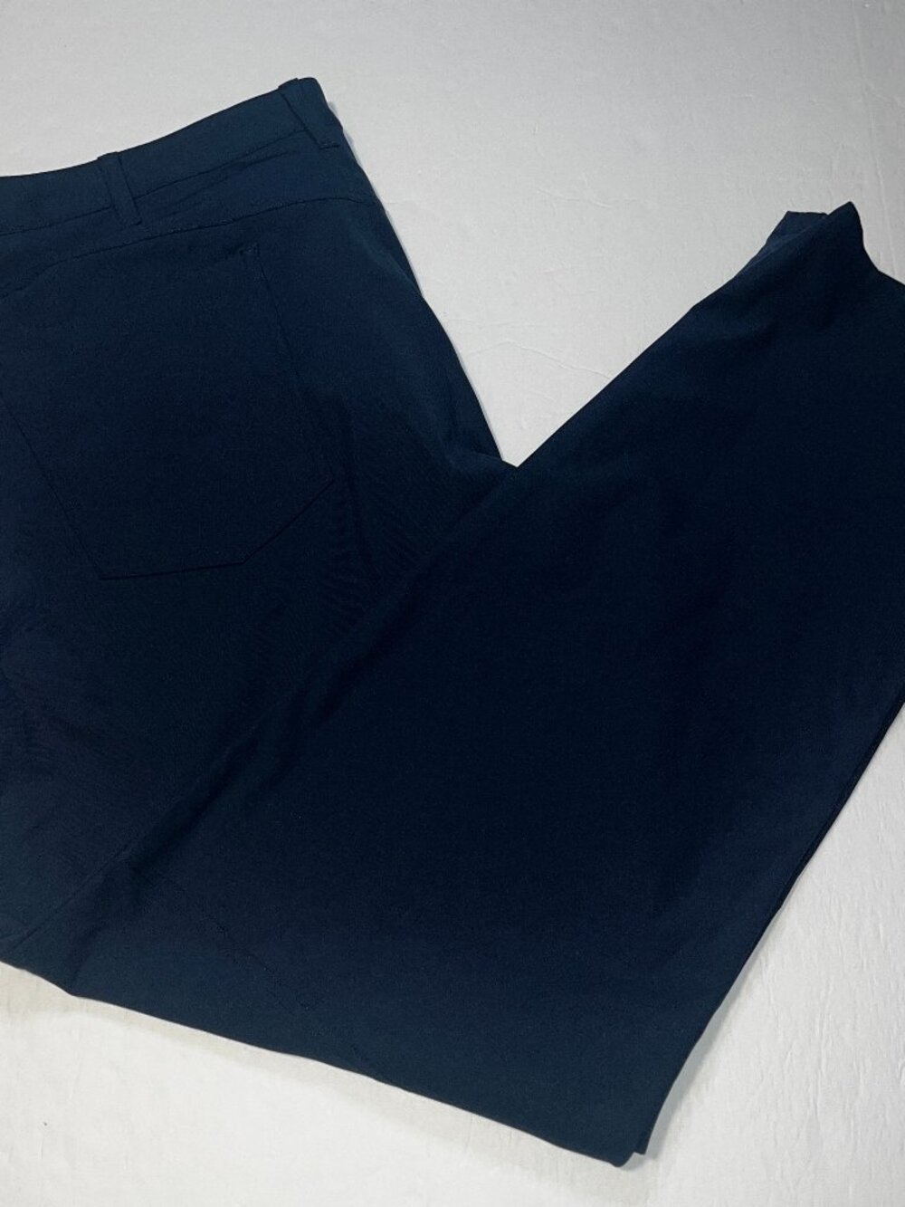 Lululemon men's navy blue chino five pocket pants size 42x32